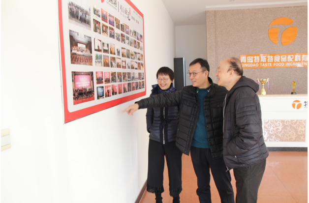 高會(huì)長參觀