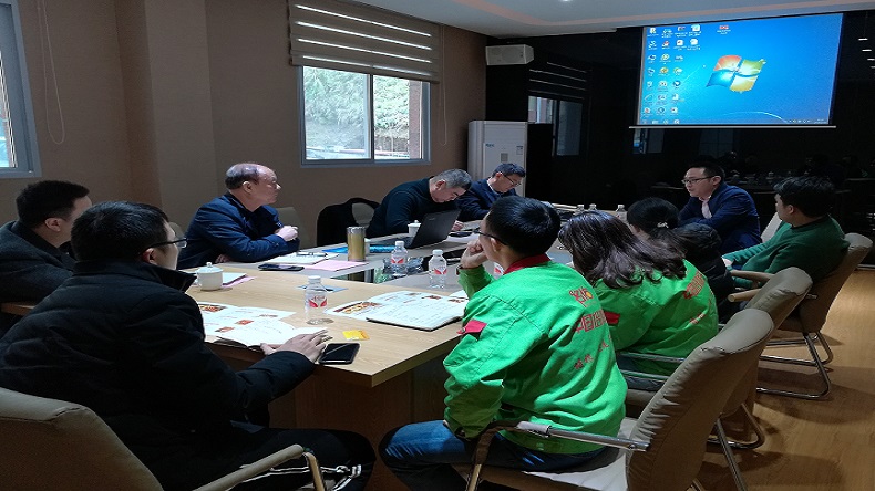 馬工與客戶交流純?nèi)饽c制作方案